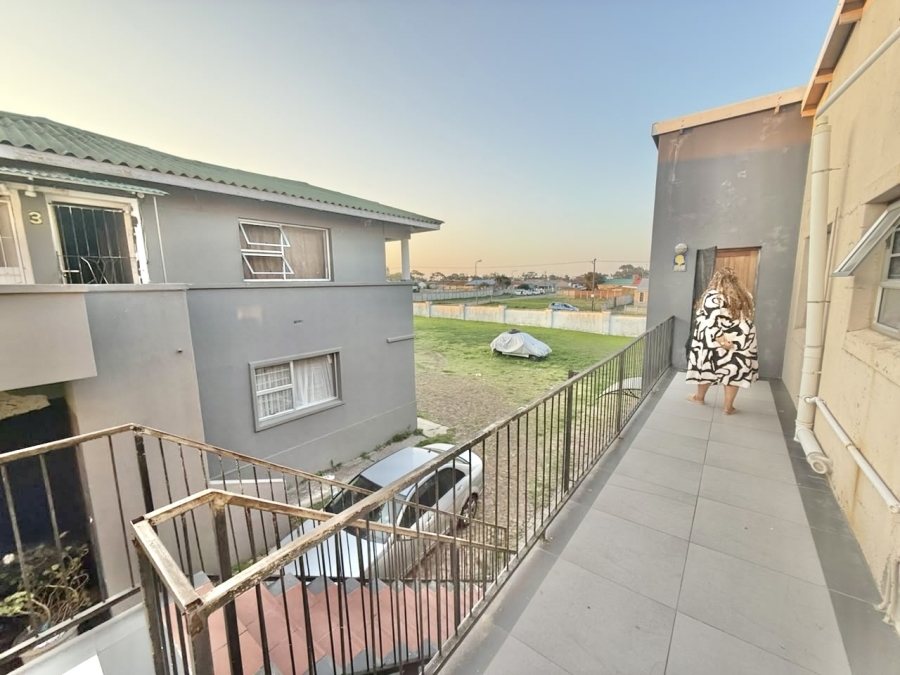 2 Bedroom Property for Sale in Algoa Park Eastern Cape